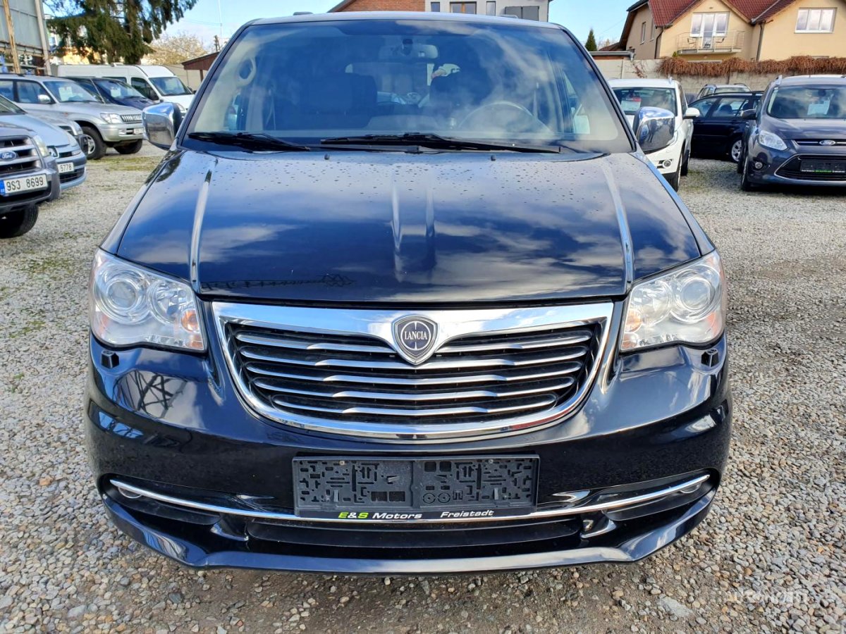 Lancia Voyager, 2013 - pohled č. 2