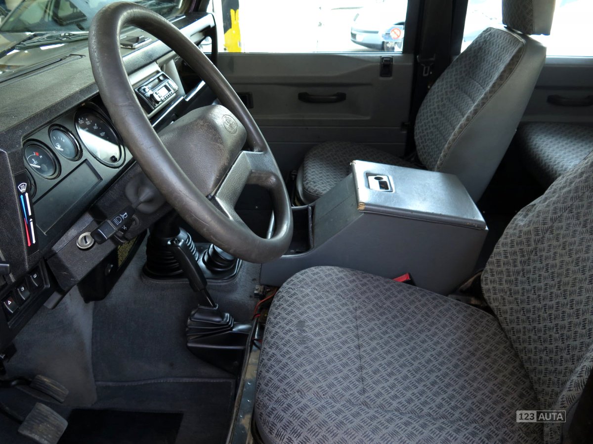 Land Rover Defender, 1999 - pohled č. 11