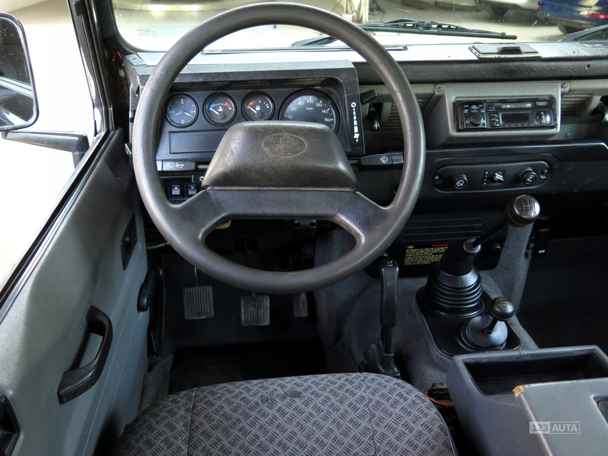 Land Rover Defender, 1999 - pohled č. 9
