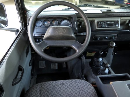 Land Rover Defender, 1999 - pohled č. 9