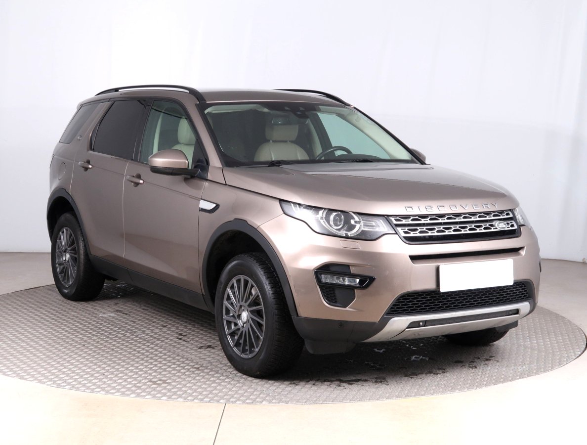 Land Rover Discovery Sport, 2016 - celkový pohled