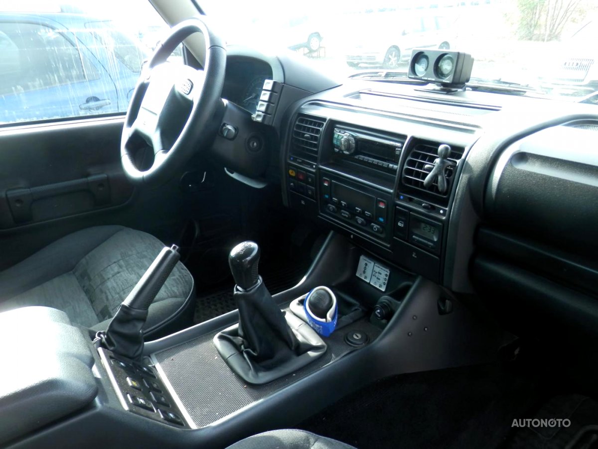 Land Rover Discovery, 2004 - pohled č. 10