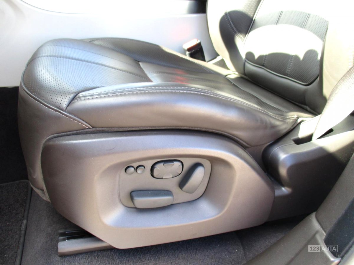 Land Rover Range Rover Sport, 2015 - pohled č. 30