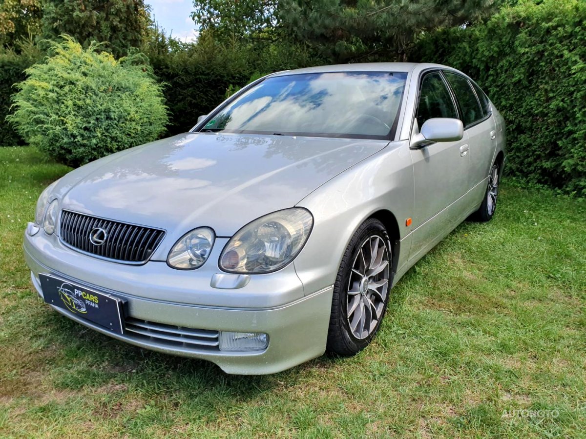 Lexus GS 300, 2002 - celkový pohled