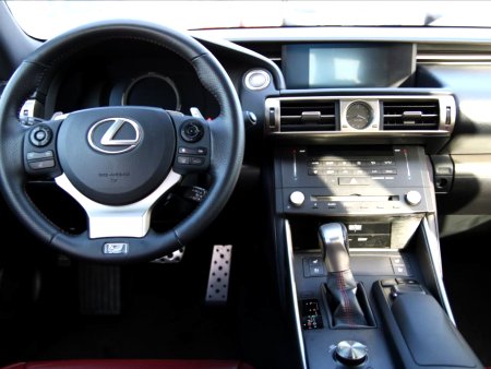 Lexus IS 200, 2015 - pohled č. 9