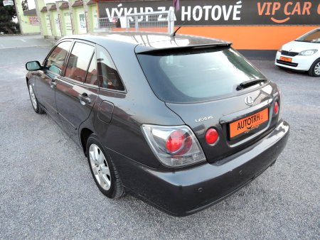 Lexus IS 200, 2004 - pohled č. 7