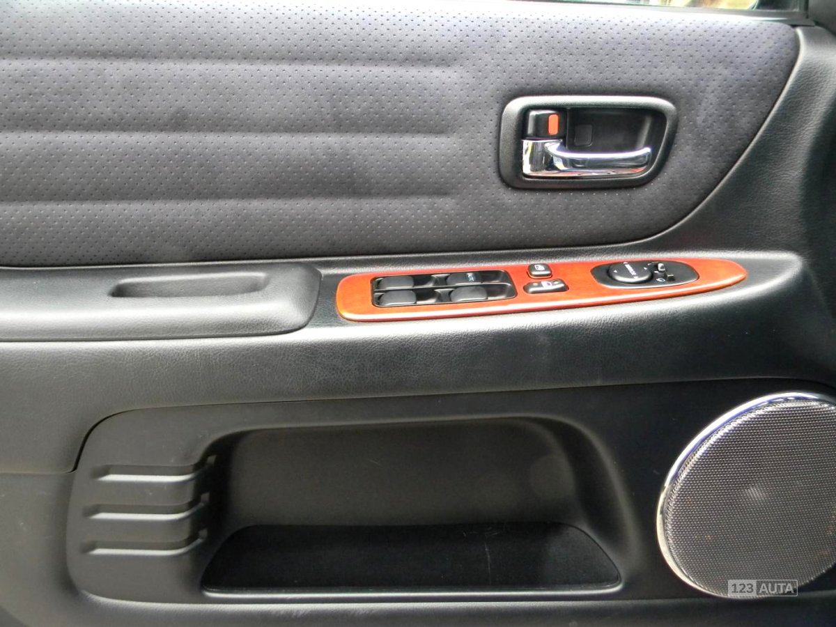 Lexus IS 300, 2002 - pohled č. 10