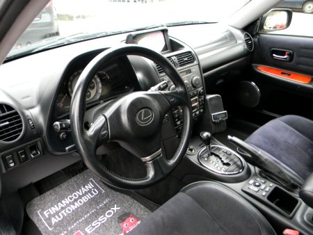 Lexus IS 300, 2002 - pohled č. 11