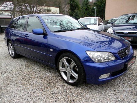 Lexus IS 300, 2002 - pohled č. 6
