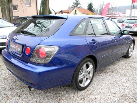 Lexus IS 300, 2002 - pohled č. 7