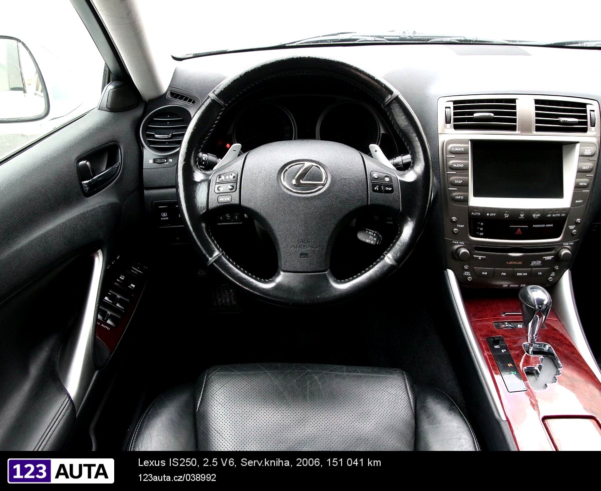 Lexus IS250, 2006 - pohled č. 12