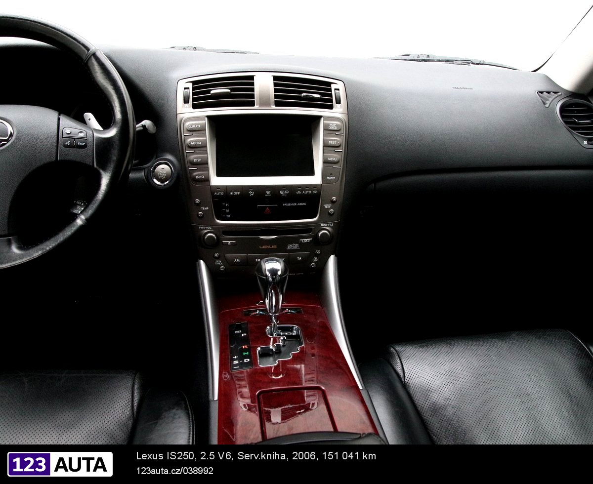 Lexus IS250, 2006 - pohled č. 13