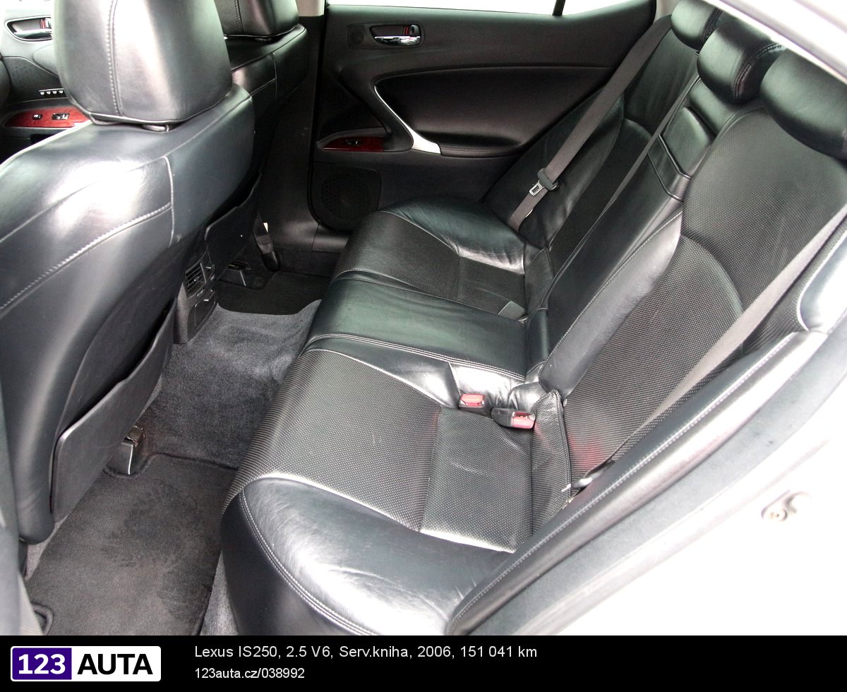 Lexus IS250, 2006 - pohled č. 15