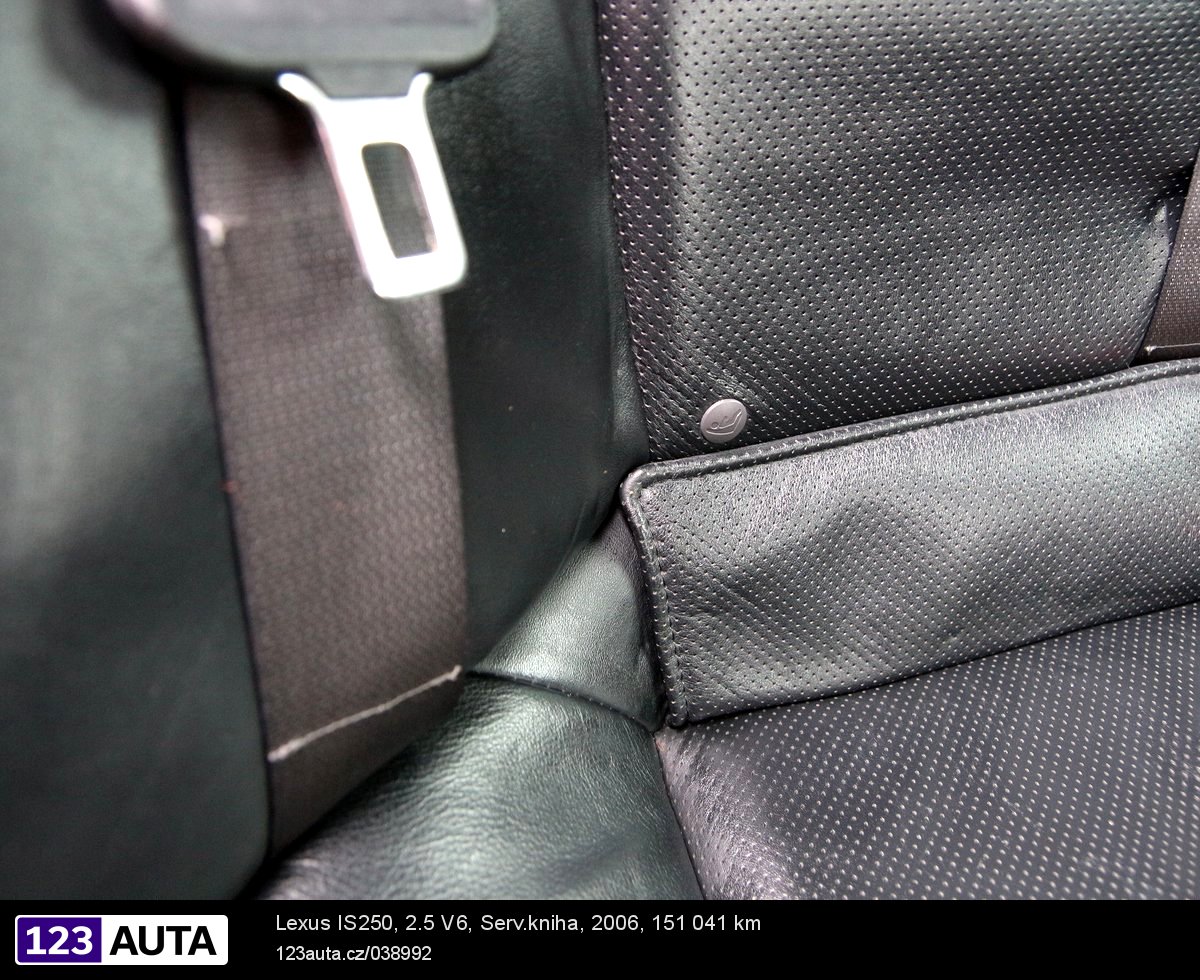 Lexus IS250, 2006 - pohled č. 18
