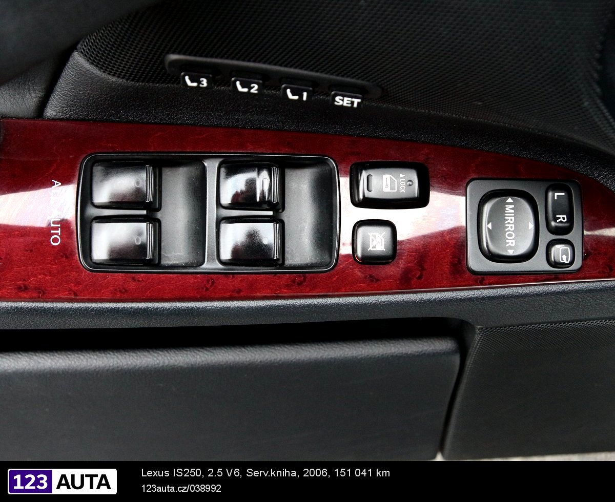 Lexus IS250, 2006 - pohled č. 19