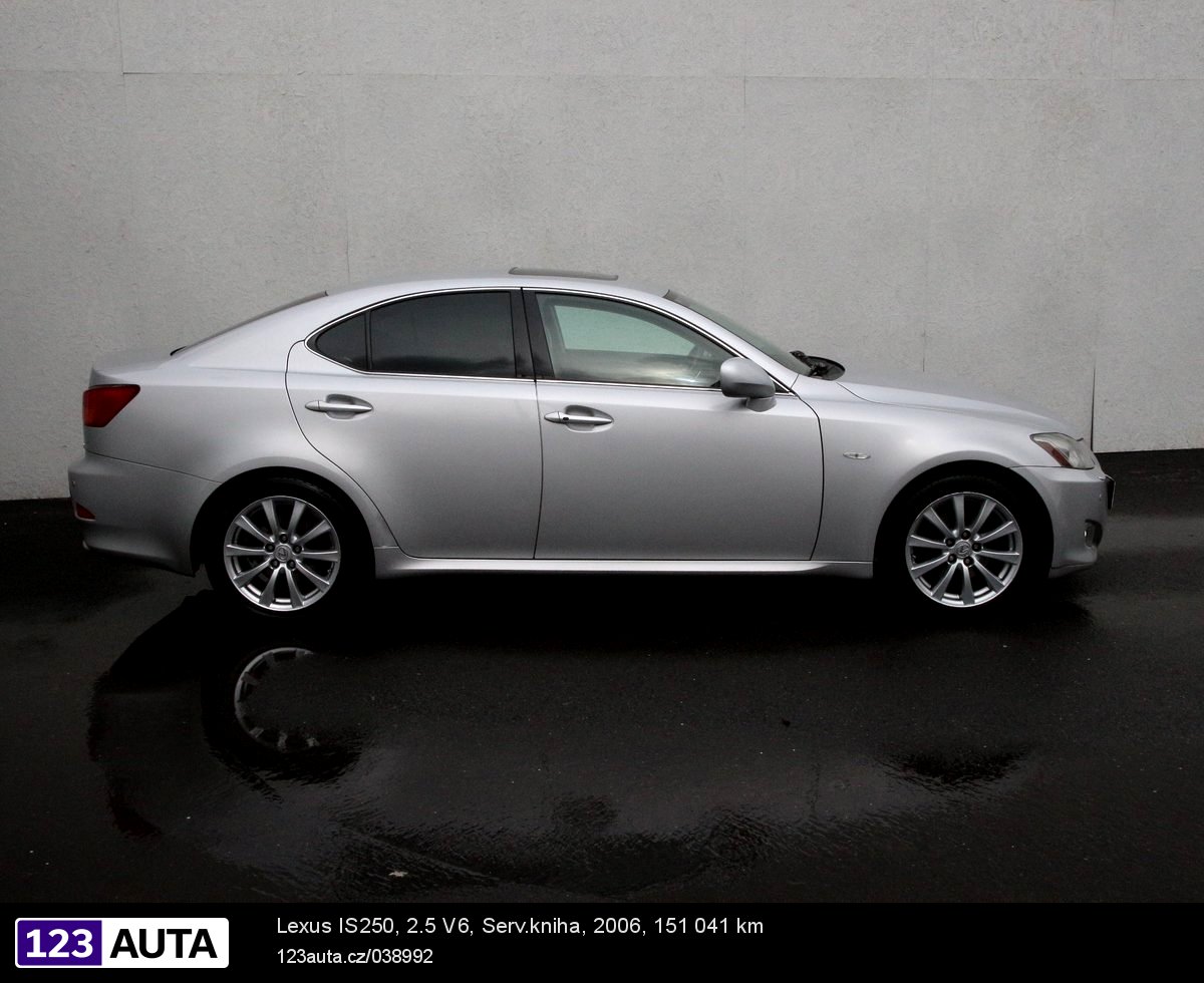 Lexus IS250, 2006 - pohled č. 4
