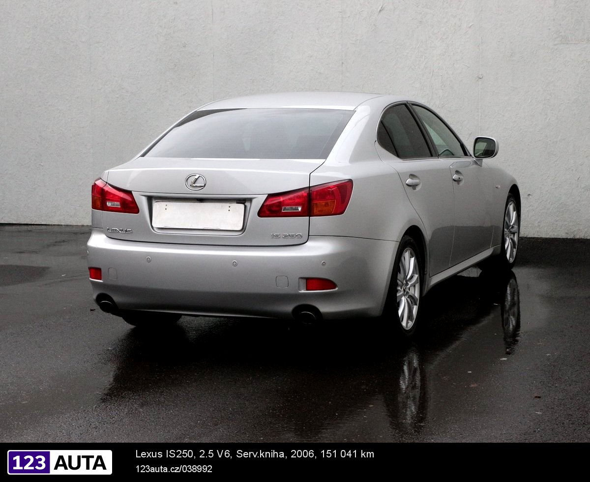 Lexus IS250, 2006 - pohled č. 5