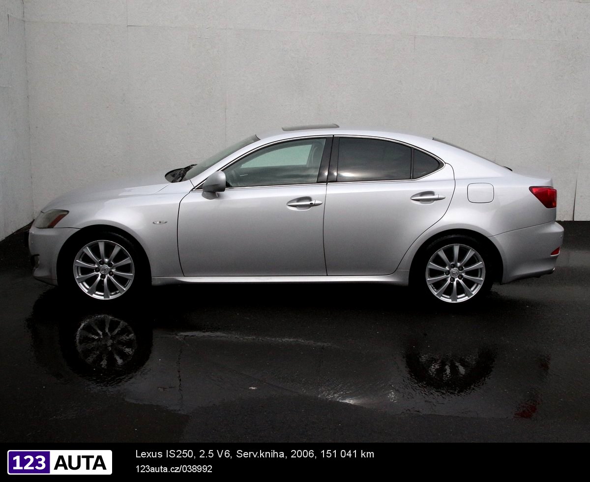 Lexus IS250, 2006 - pohled č. 8