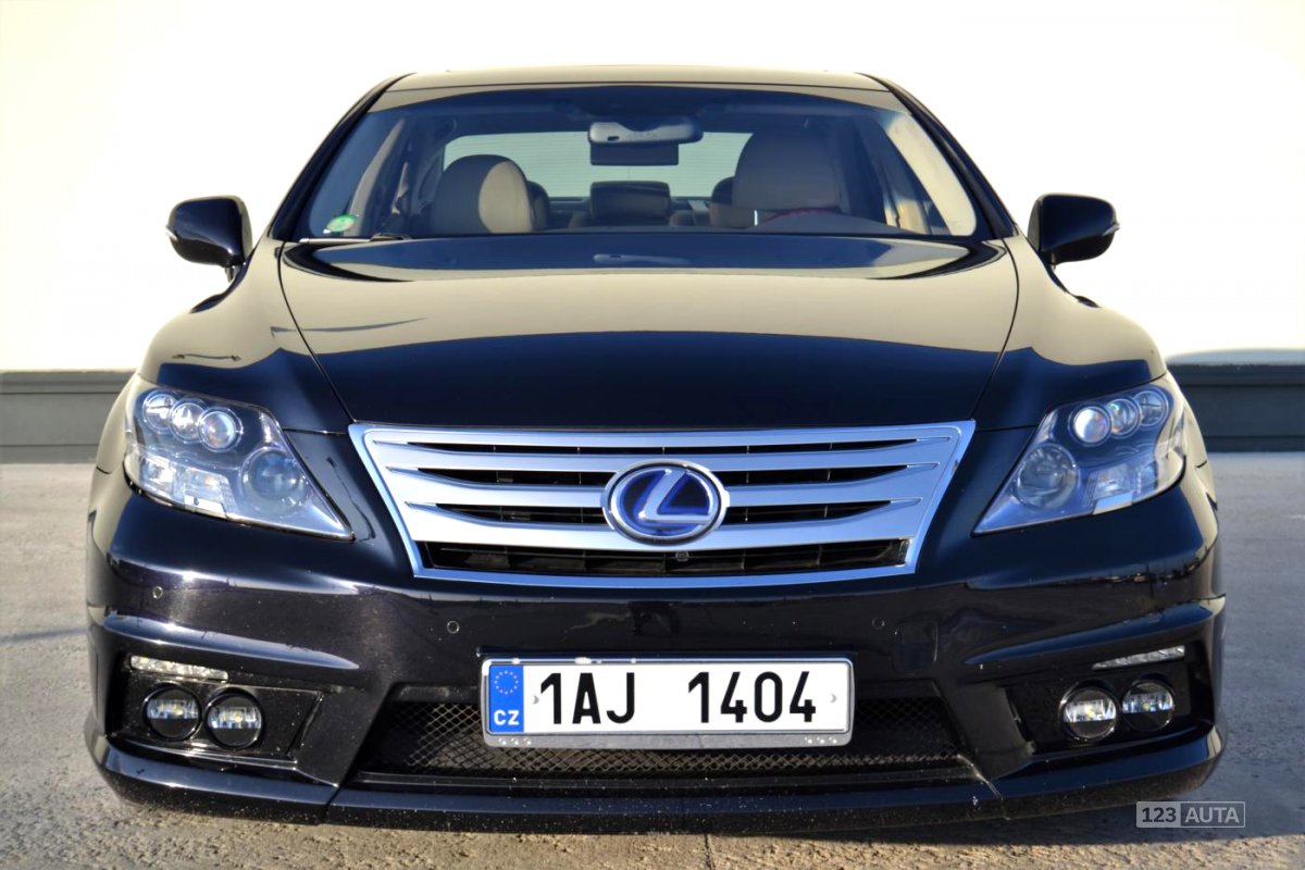 Lexus LS 600, 2008 - pohled č. 3
