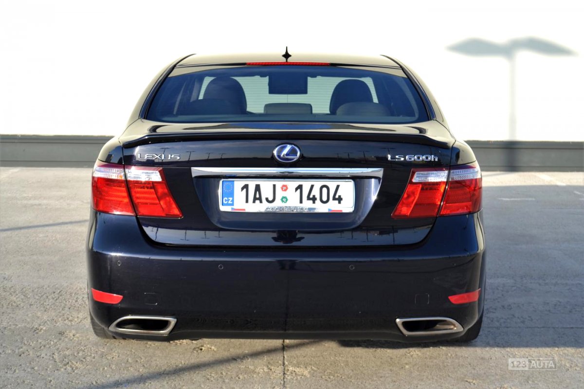 Lexus LS 600, 2008 - pohled č. 6