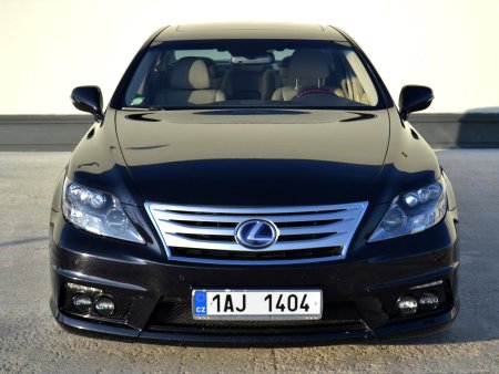 Lexus LS 600, 2008 - pohled č. 2