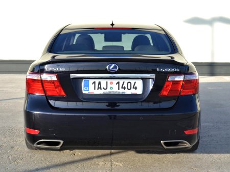 Lexus LS 600, 2008 - pohled č. 6