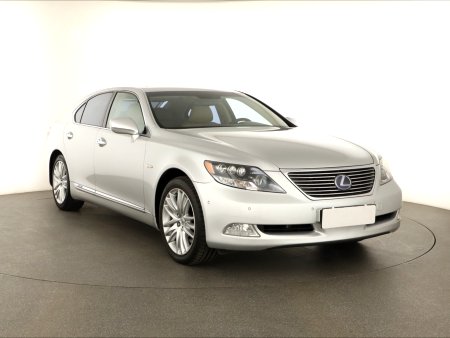 Lexus LS 600h,2007, ČR