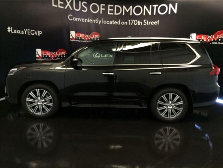 Lexus LX 570, 2020 - pohled č. 2