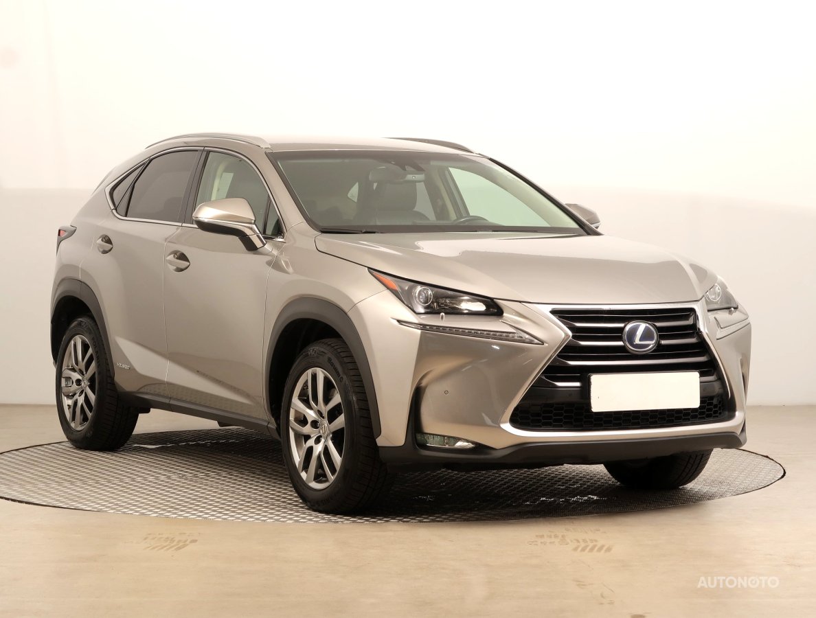 Lexus NX, 2016 - pohled č. 1