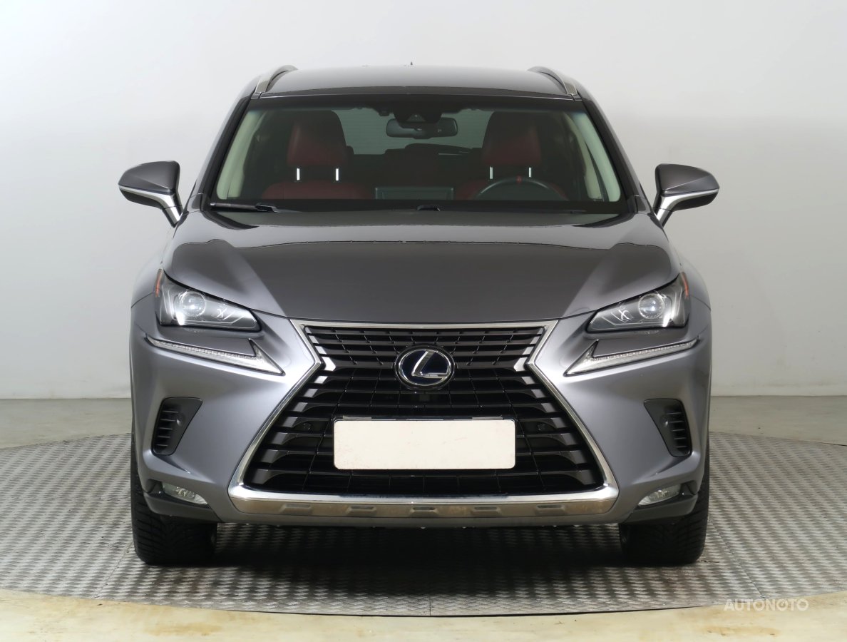 Lexus NX, 2018 - pohled č. 2