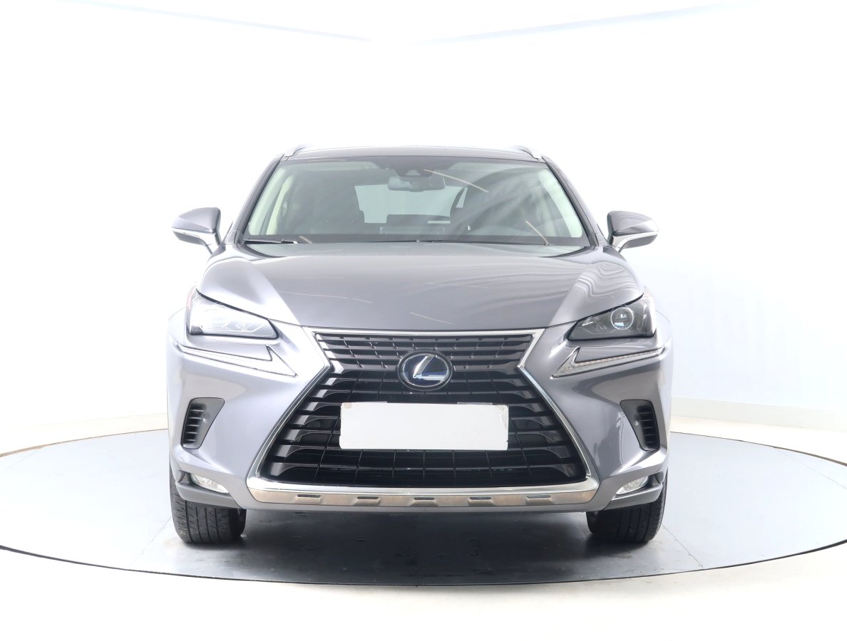 Lexus NX, 2020 - pohled č. 2