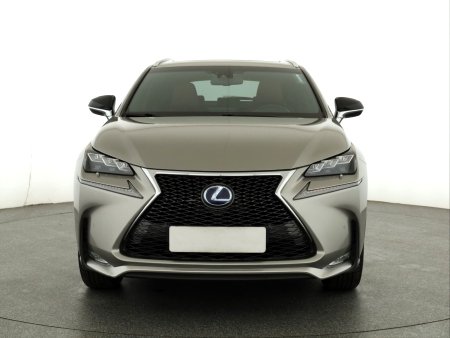 Lexus NX, 2015 - pohled č. 2