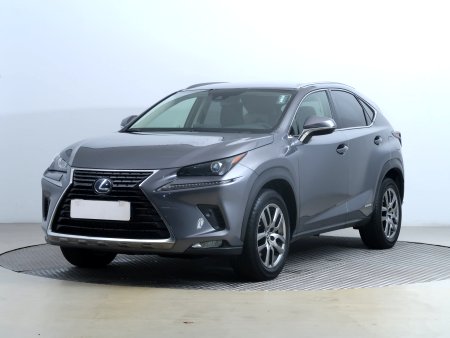 Lexus NX, 2020 - pohled č. 3