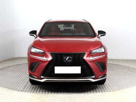 Lexus NX, 2019 - pohled č. 2