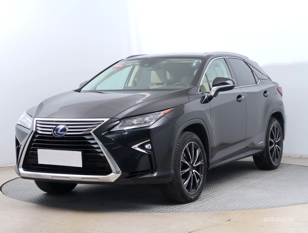 Lexus RX, 2019 - pohled č. 3