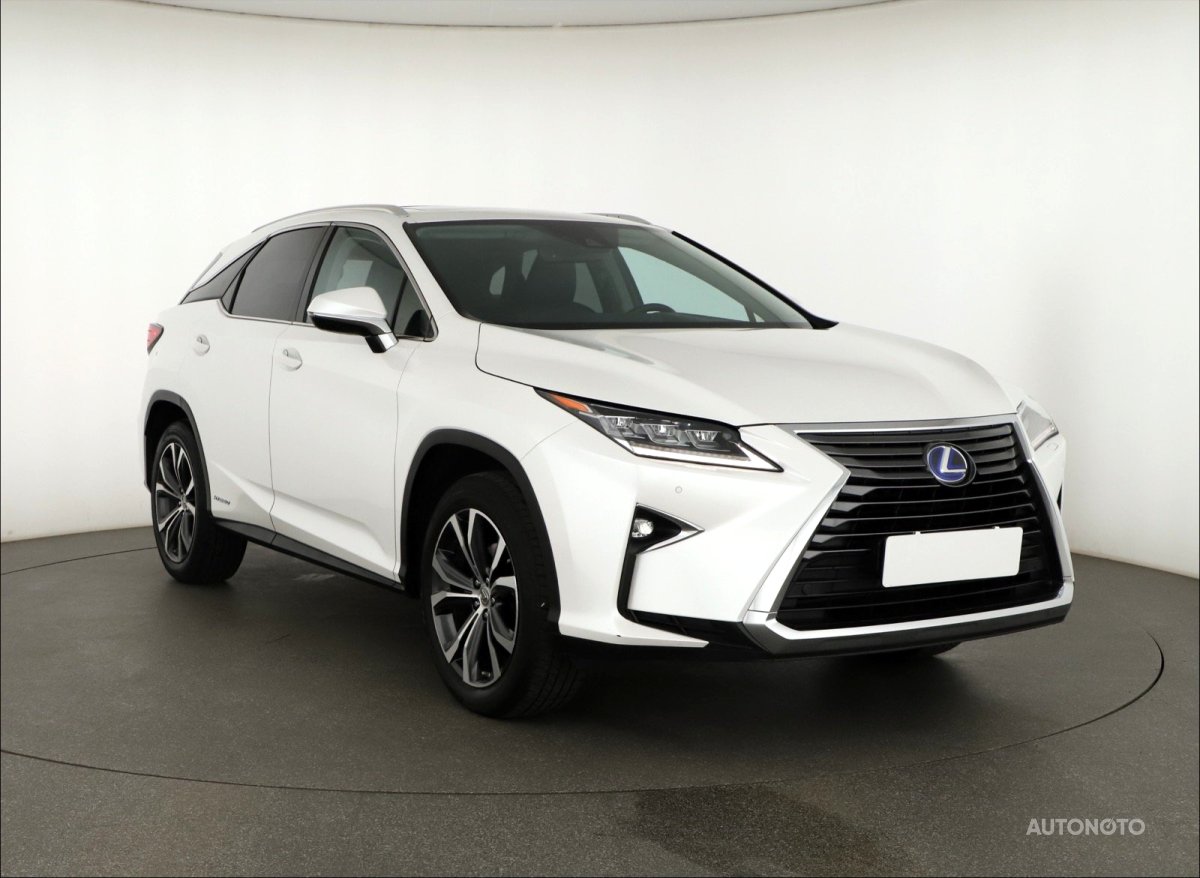 Lexus RX, 2017 - celkový pohled