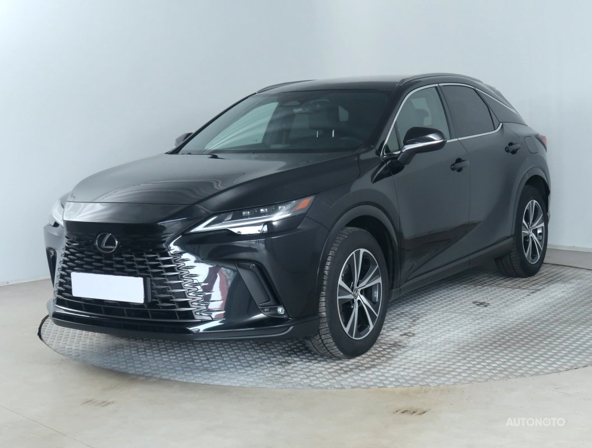 Lexus RX, 2024 - pohled č. 3