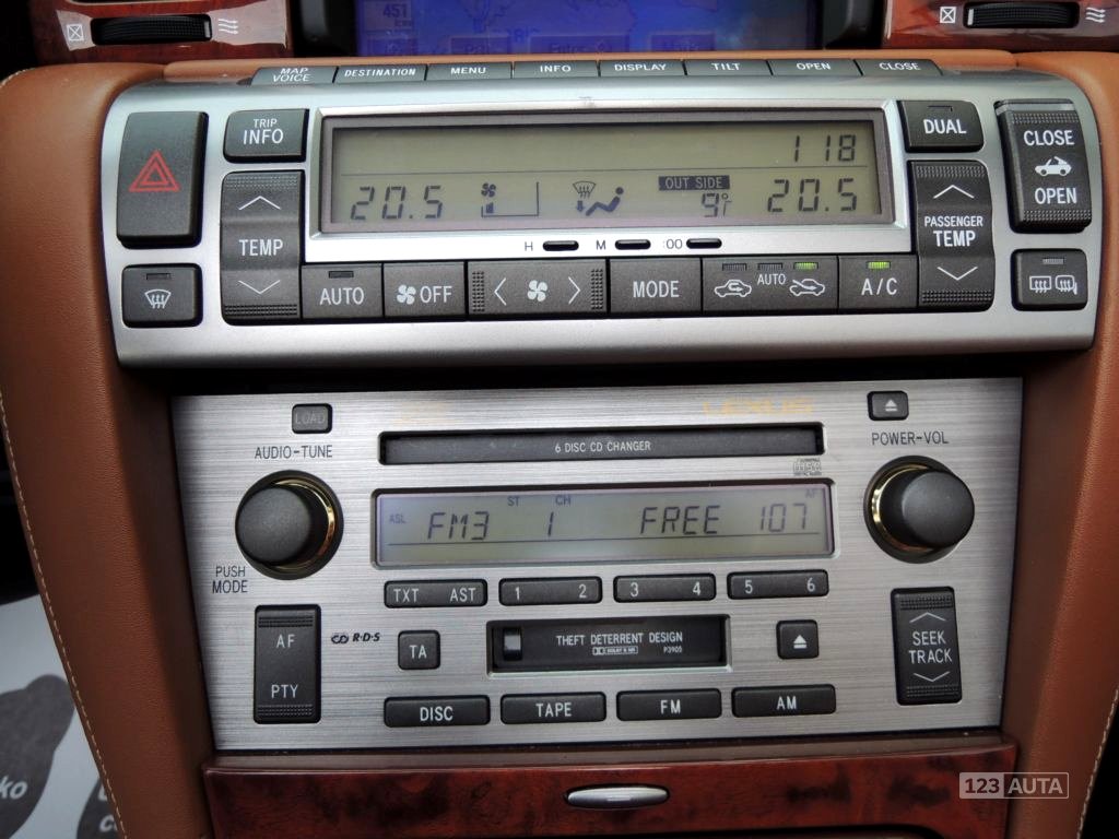 Lexus SC 430, 2004 - pohled č. 9