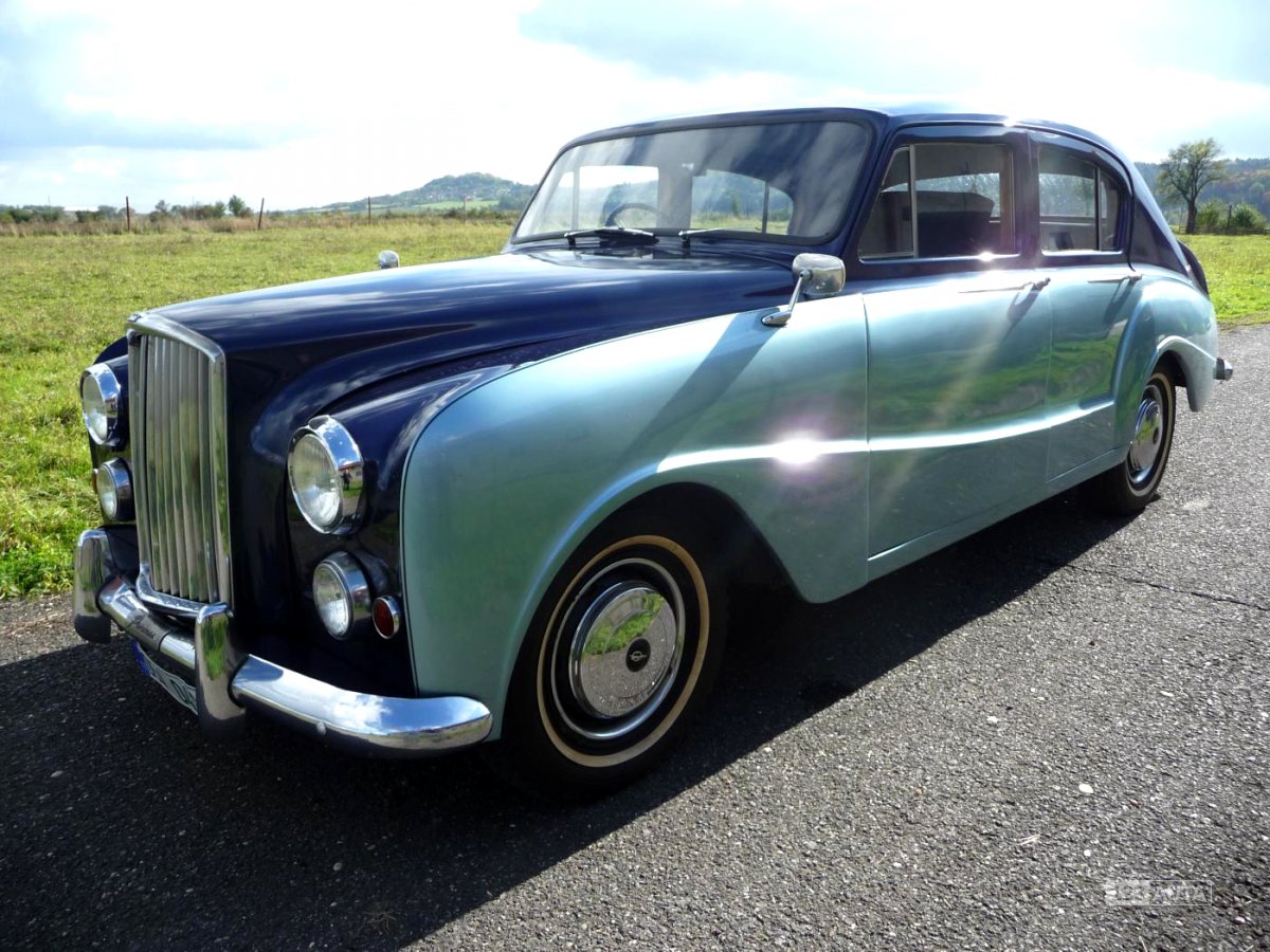 Leyland Austin Princess DS 7, 1958 - celkový pohled