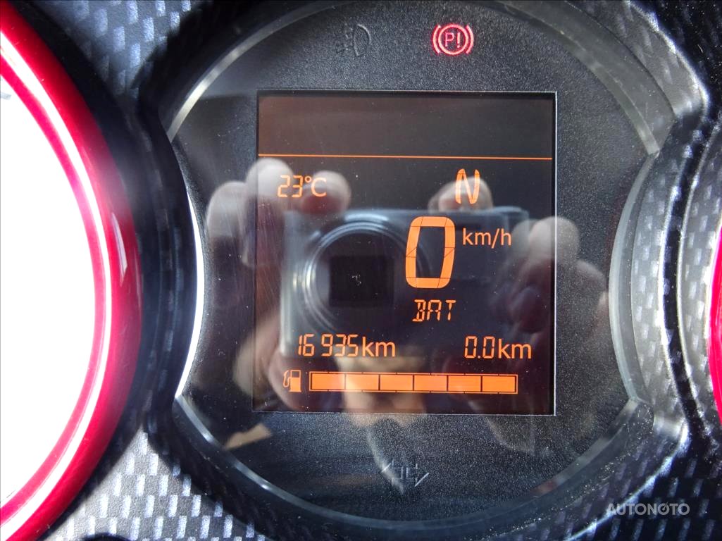 Ligier JS 50 L, 2015 - pohled č. 11