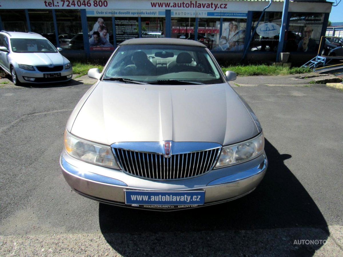 Lincoln Continental, 1999 - pohled č. 2