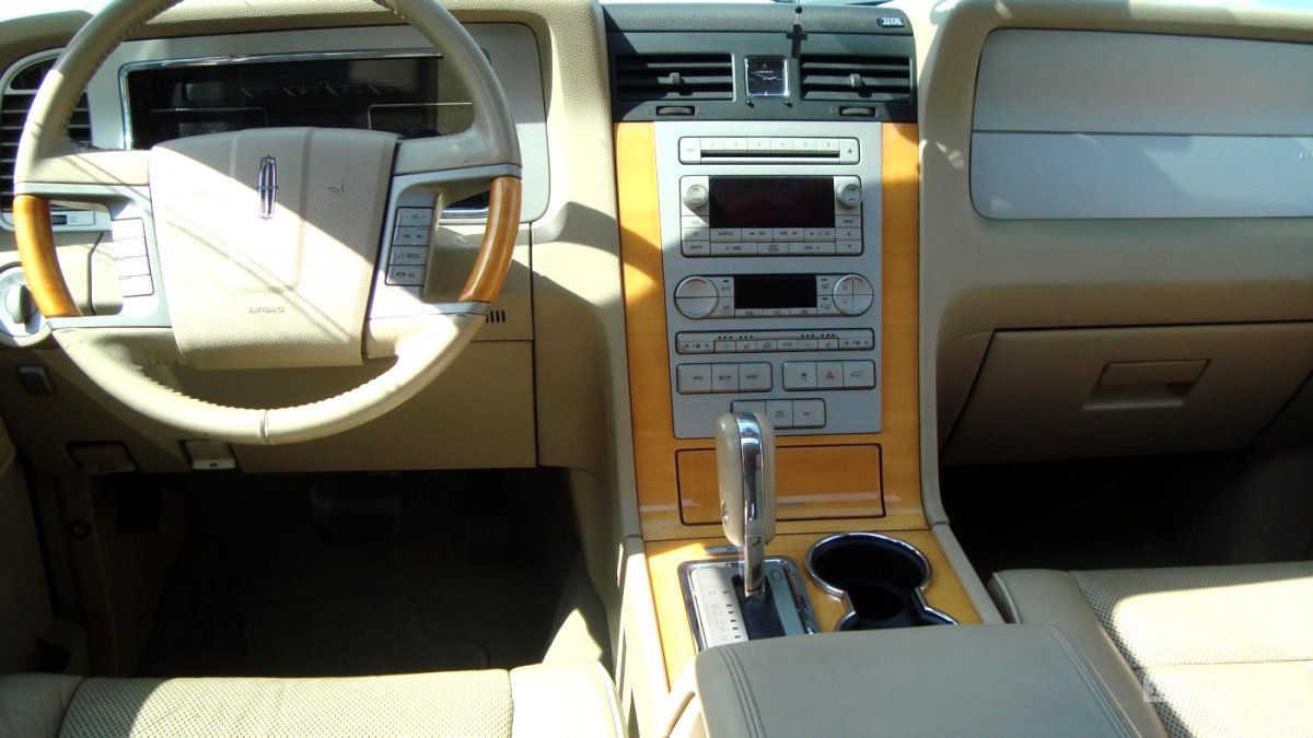 Lincoln Navigator, 2009 - pohled č. 7