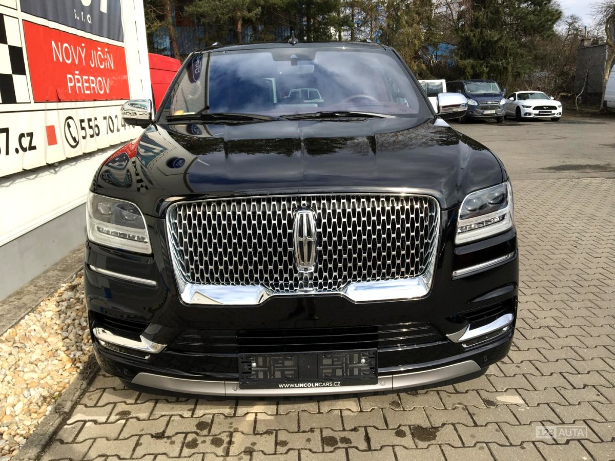 Lincoln Navigator, 2019 - pohled č. 5