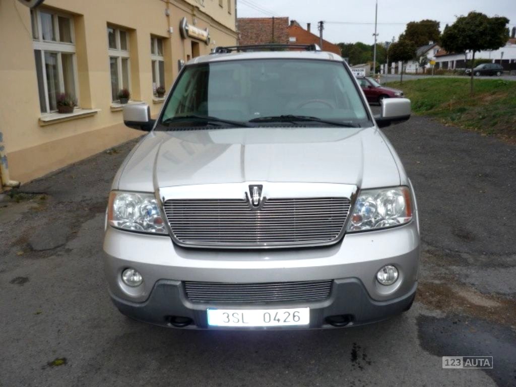 Lincoln Navigator, 2004 - pohled č. 2
