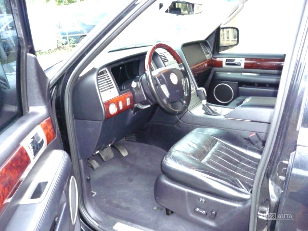 Lincoln Navigator, 2002 - pohled č. 8