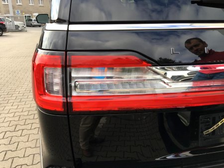 Lincoln Navigator, 2018 - pohled č. 9