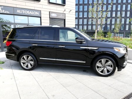 Lincoln Navigator, 2018 - pohled č. 2