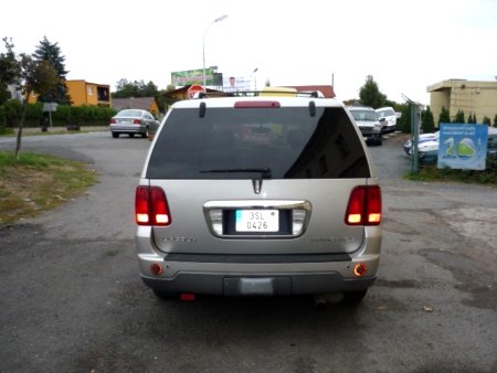Lincoln Navigator, 2004 - pohled č. 5