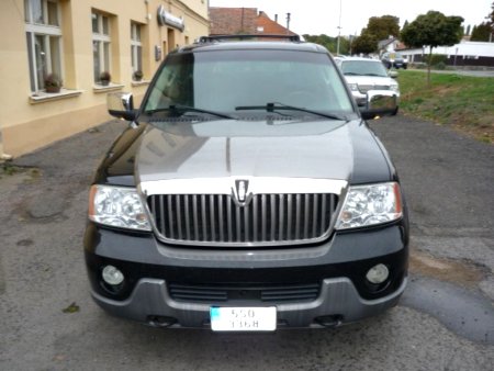Lincoln Navigator, 2002 - pohled č. 3