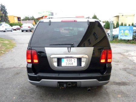 Lincoln Navigator, 2002 - pohled č. 6